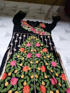 Black Multicolor Chiken Work Designer Suite Set