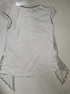 Girls T - Shirt
