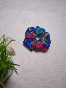Mixed Scrunchie