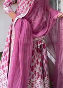 🌸Anarkali Suit Set With Kota Doriya Dupatta🌸