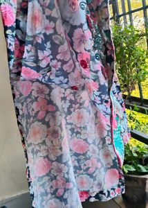 Floral &amp; Embroidered Kurta Set