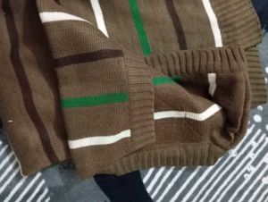 Beautiful Without sleev Sweater