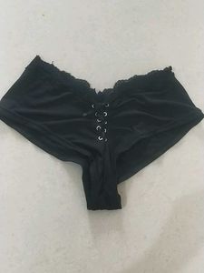 S Brief Fredrick 🖤