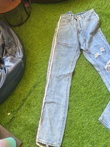 High Waist Ripped Boyfriend Jeans