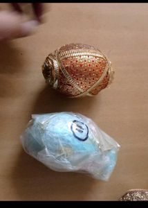 Decorated Dry Coconut