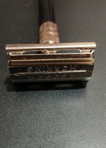 Double Edge Razor