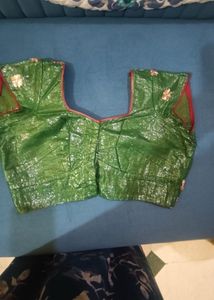 beautiful supernet saree with stylish blouse