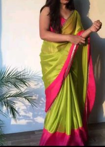 Mitera Colourblocked Pure Georgette Saree