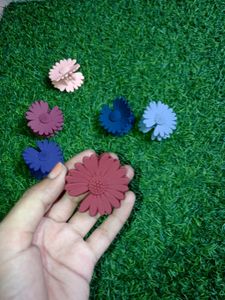 Korean Flower Claw Clips 🌻
