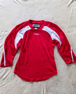 REEBOK Jersey🚨offer for today 🚨