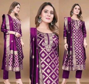 Banarasi Silk Kurta Set Trendy