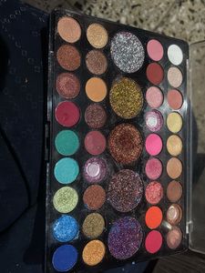 Eyeshadow Palette