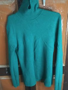 Orvis Green Turtleneck Sweater