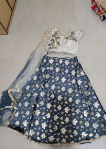 Elegant Party &amp; Wedding-Ready Lehenga for Sale!