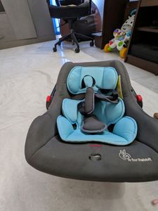R For Rabbit Infant Car Seat Cum Carry cot