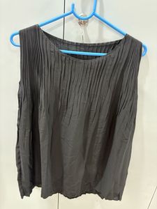 Pleated Black Top
