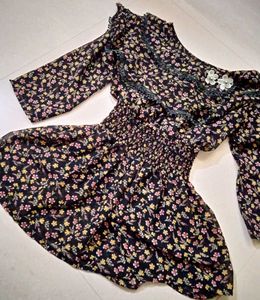Softgirlyy Floral Print Sheer Blouse Croptop