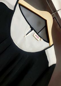 Black &amp; White Top For 46 Bust