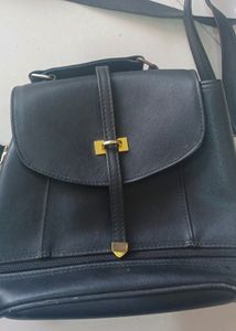 Sling Bag Cum Backpack Imported In Good Condition