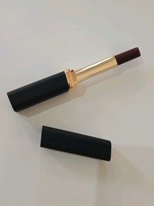 L'Oreal Matte Lipstick - 590 Le Nude Assertive