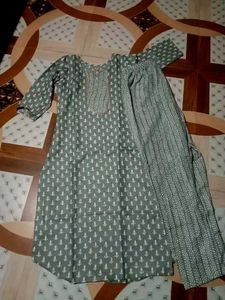 Kurta Set For Women (30-32)