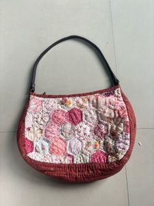 Pintresy Shoulder Bag