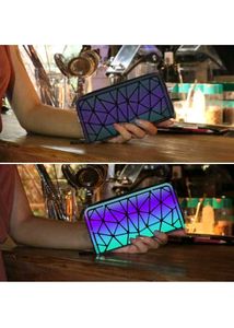 Geometric Reflective Wallet