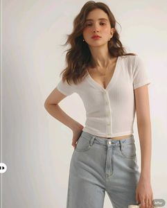 New with tag Pinterest Ribbed Button-Up Crop Top