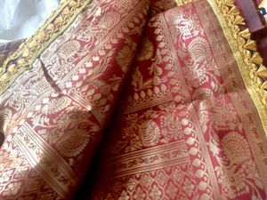 Maroon &amp; Gold Floral Banarasi Silk Sari