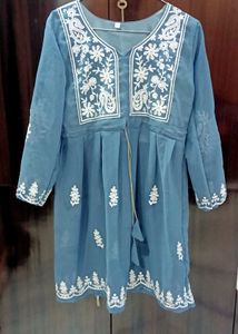 Chikankari kurti grey