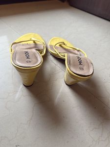 Mochi Yellow Thong Heel Sandals