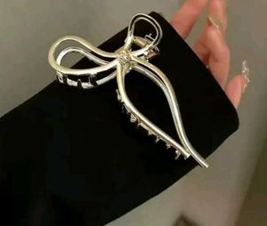 Silver Bow Hair Claw Clip
