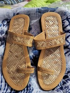 Woven Toe Ring Sandals