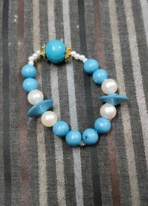 Beaded Bracelet Set - Blue &amp; Gold