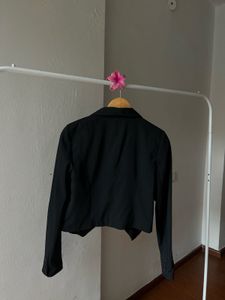 VERO MODA Black Open Front Crop Blazer