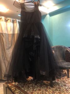 Elegant Black Beads And Cut Dana Work