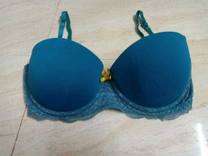 CANDOUR TOP INNER 34C SIZE