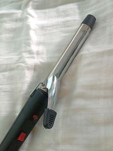Brand New Nova Hair Curler 🍁