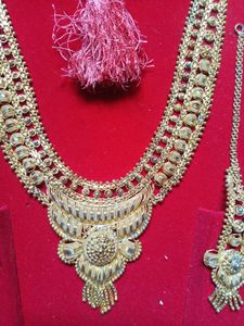 City Gold Jewellery Set