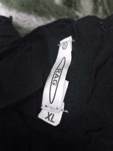 Elegant Black Midi Dress