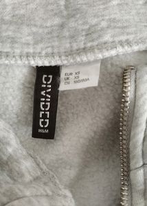 H&amp;M Crop Sweatshirt