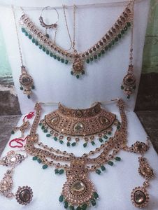Bridal Jewelry Set Green Colour