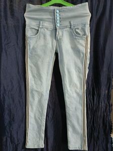 🎉Jeans On Sale Grab At 100 Rupees