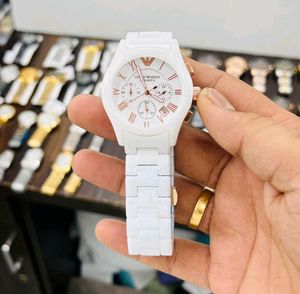 EMPORIO ARMANI CERAMIC WHITE MEN&#39;S PREMIUM WATCH