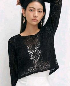 Black Lace Long Sleeve Top