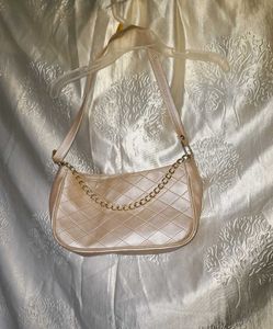 Quilted Chain Shoulder Bag
