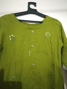💓Green Embroidered Kurta💓