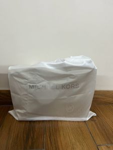 Michael Kors Signature Tote Bag