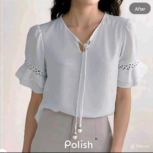 New With Tag Premium White Korean Pullover