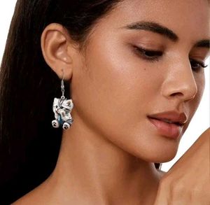 Floral Pearl Earrings